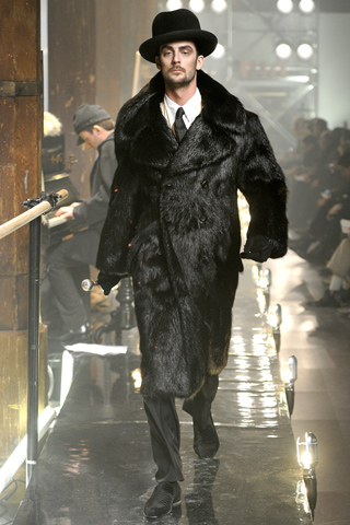 John Galliano / - 2011-2012